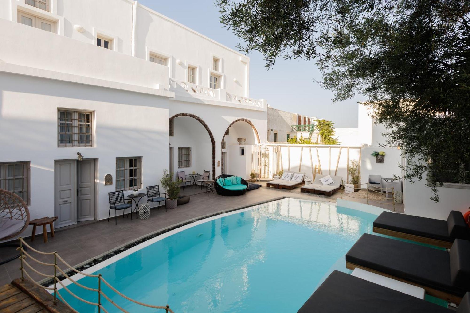 Hotel The Museum Project Oia Exterior foto